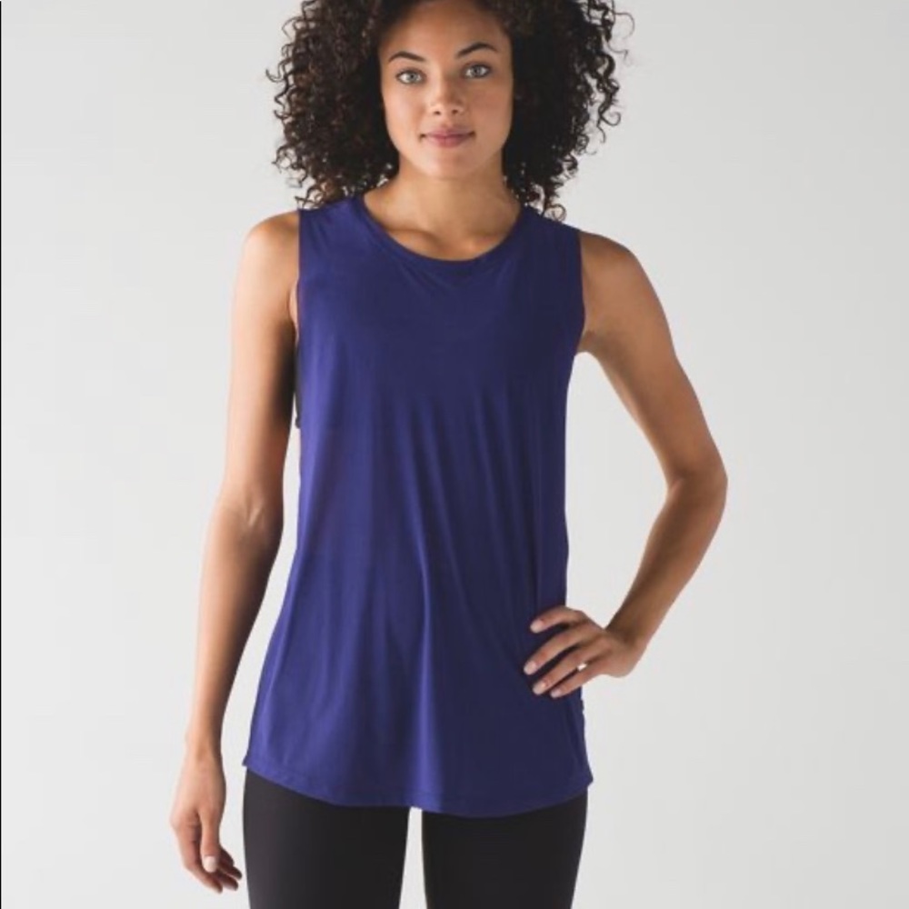 Lululemon Get Low Muscle Tank sz 12